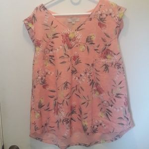 Loft Plus flutter sleeve floral pink top